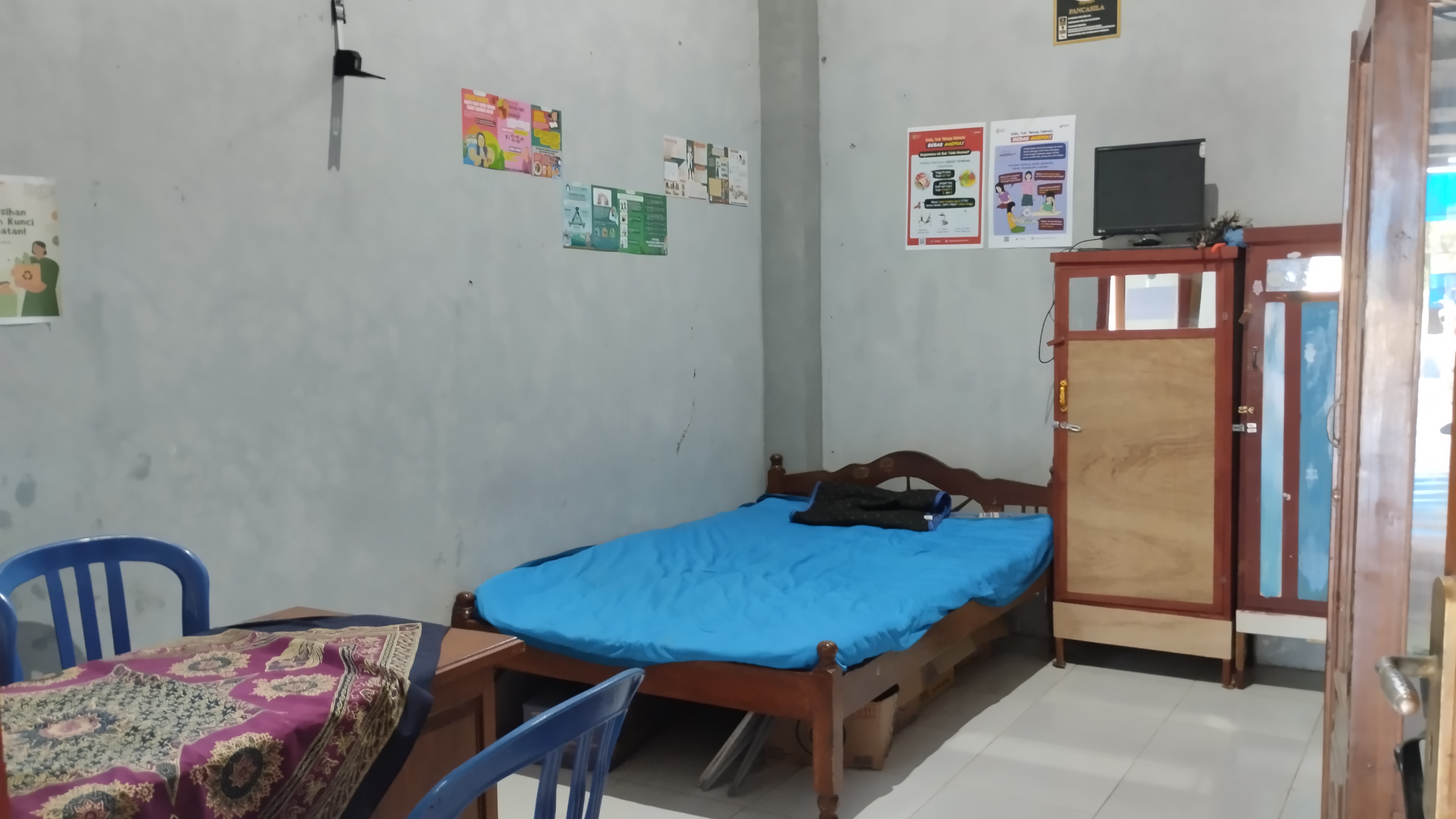 Pos Kesehatan Pesantren